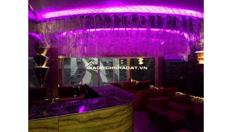 CHO THUÊ NHÀ MTKD SẦM UẤT TRƯỜNG SA, Q. PHÚ NHUẬN DTSD 400M2 CHỈ 70TR/TH. LH:0918045839, 0902584679.